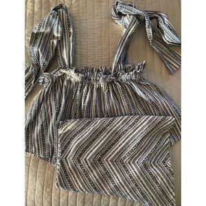 Gianni Bini Crop Top & Shorts Set